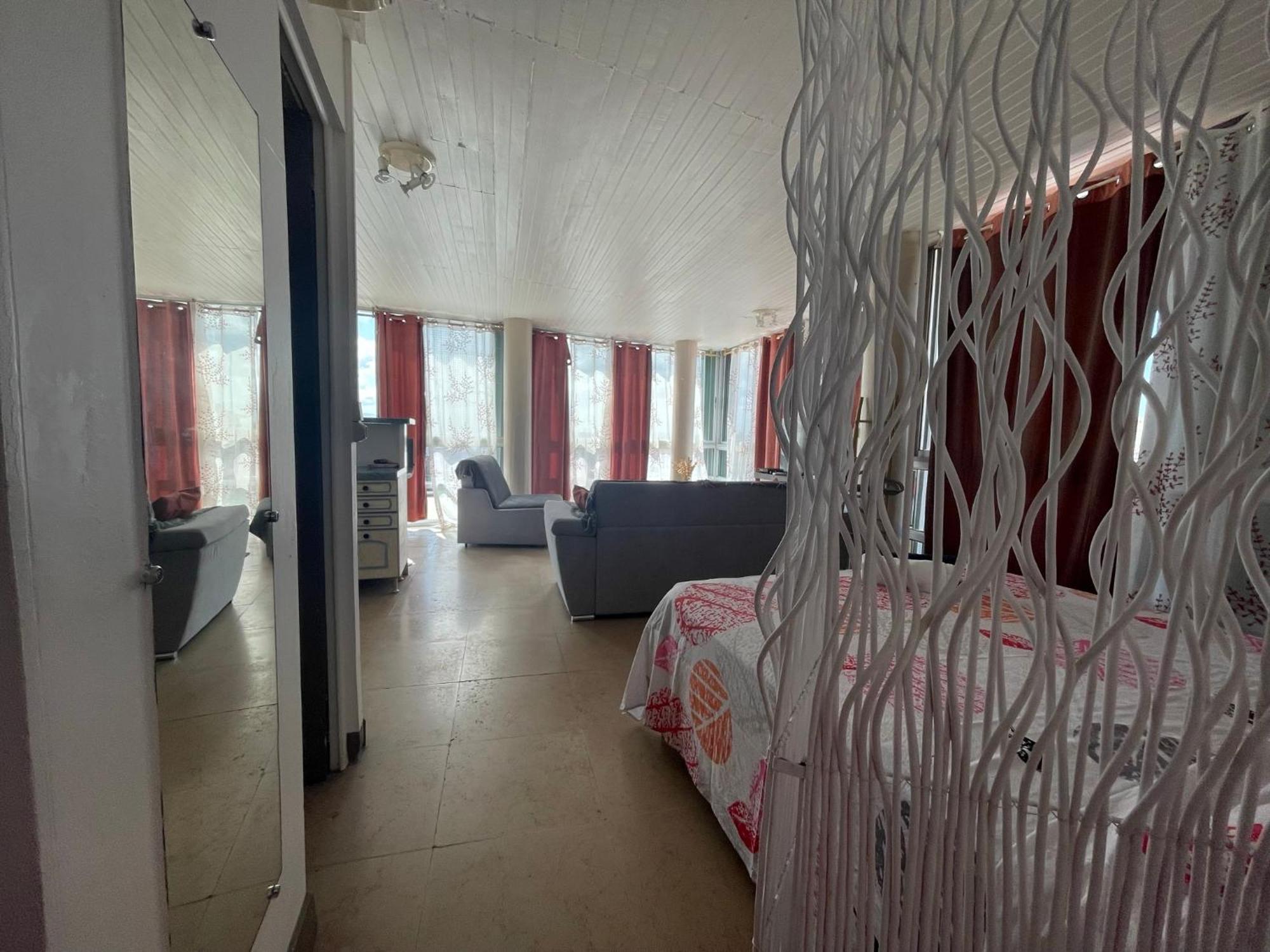 Penthouse Seaside 10 Min Port, Croisiere Et Aeroport Apartman Pointe-à-Pitre Kültér fotó